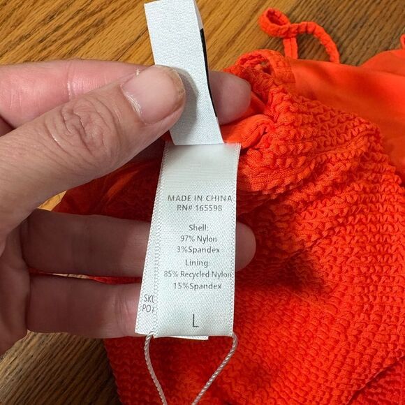 Andie The Fiji One Piece Seersucker Vermillion Orange size L NWT - Picture 6 of 7